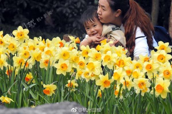 [流言板]莫蘭特轉(zhuǎn)發(fā)詹姆斯“too small”慶祝動(dòng)作，配上表情：你輸了