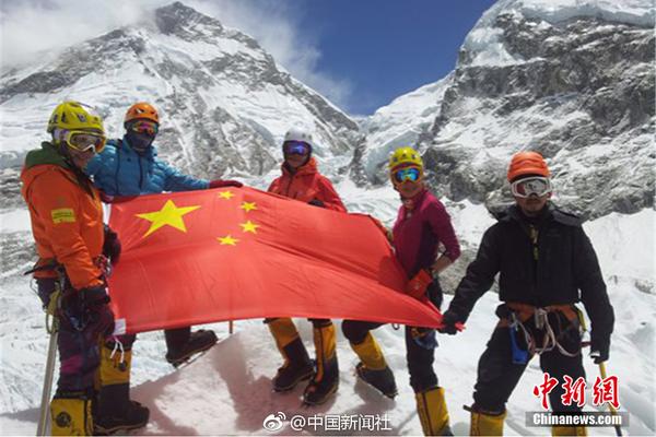 再失單刀！謝文能絕佳機(jī)會(huì)，面對(duì)門(mén)將射門(mén)太正被撲